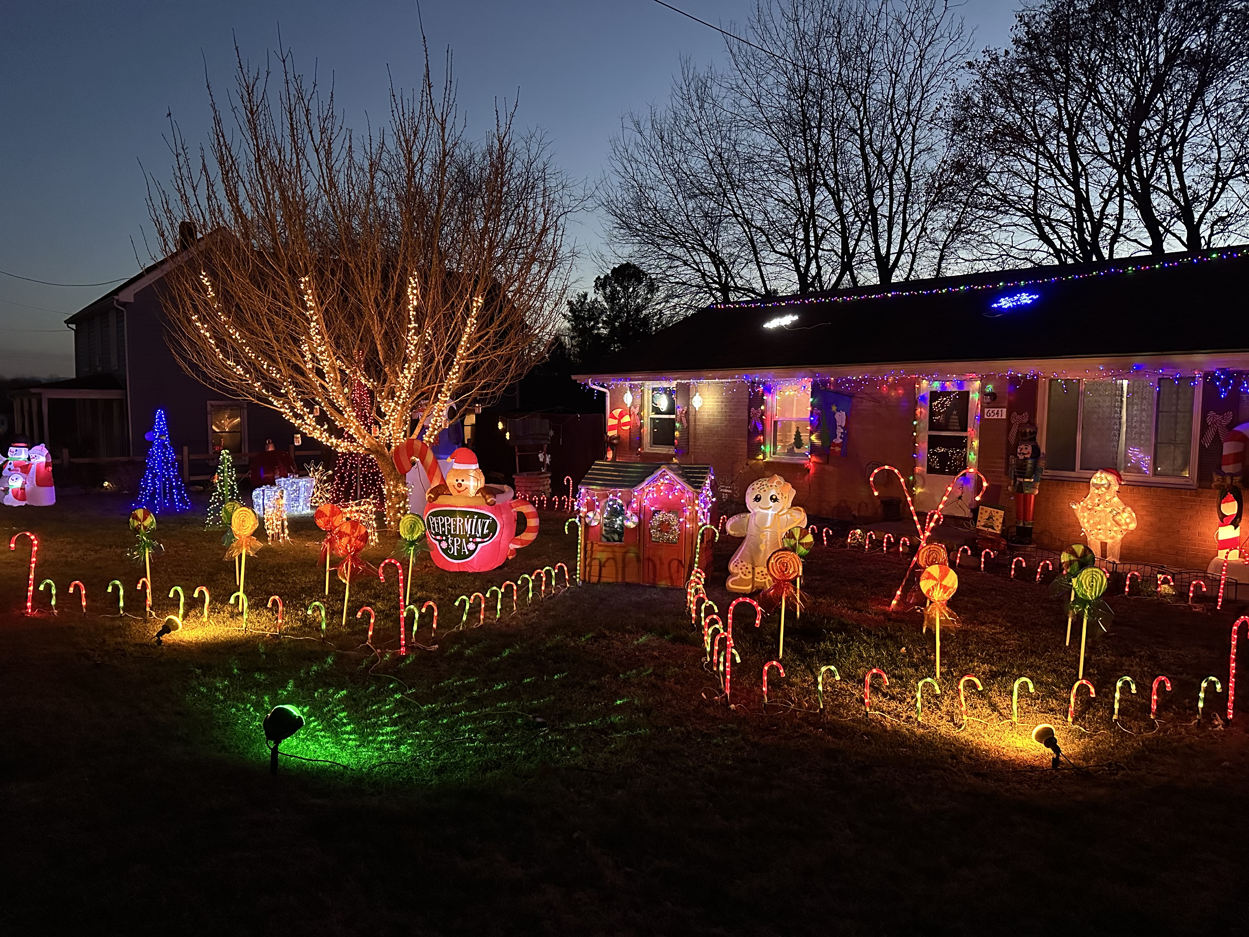 6541 New River Rd, Fairlawn, VA 24141 8533 6541 New River Rd, Fairlawn, VA 24141 8533